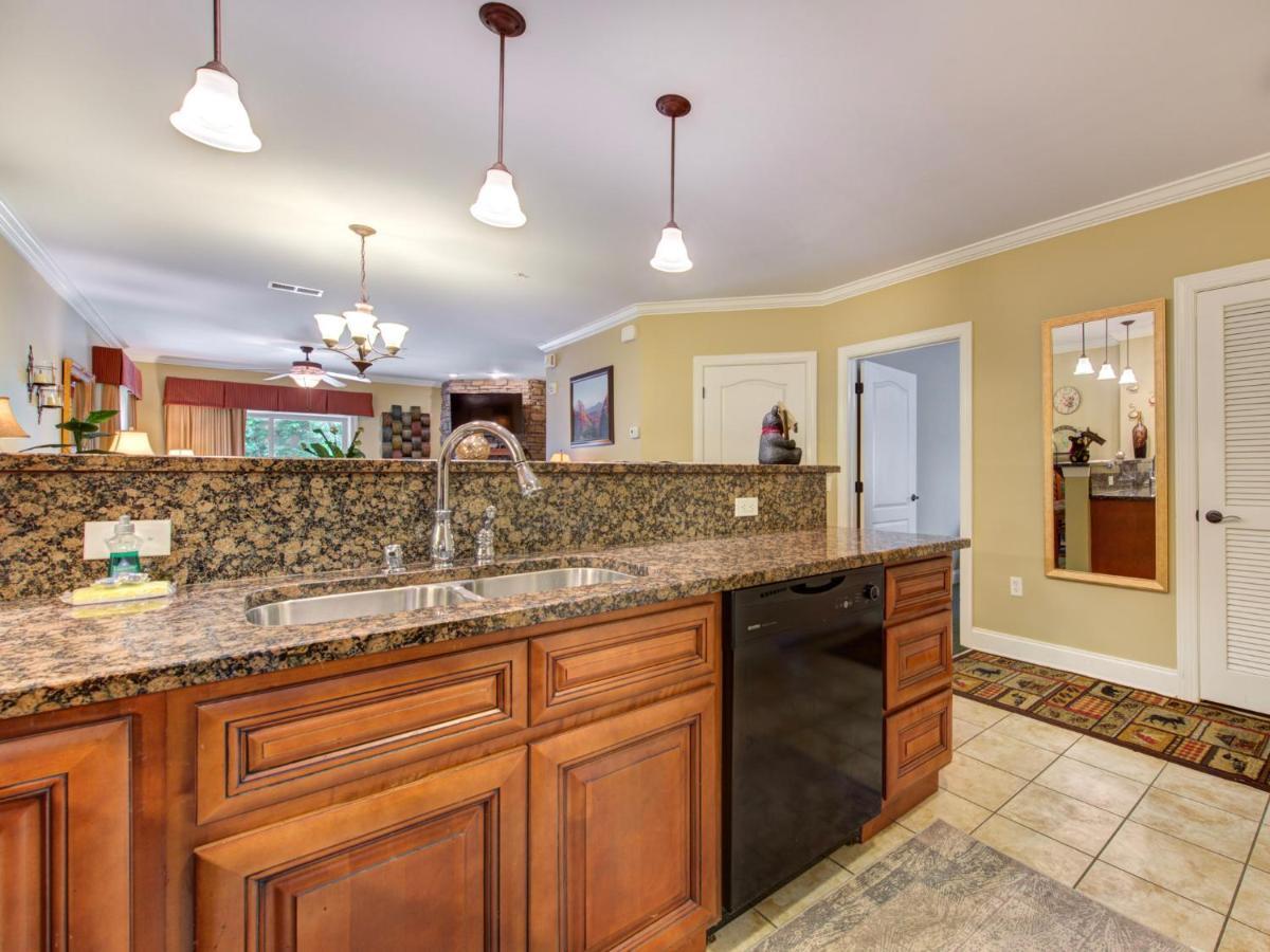 City Bear, 2Br, Pool, Spa, Downtown Gatlinburg, Sleeps 6 Lejlighed Eksteriør billede